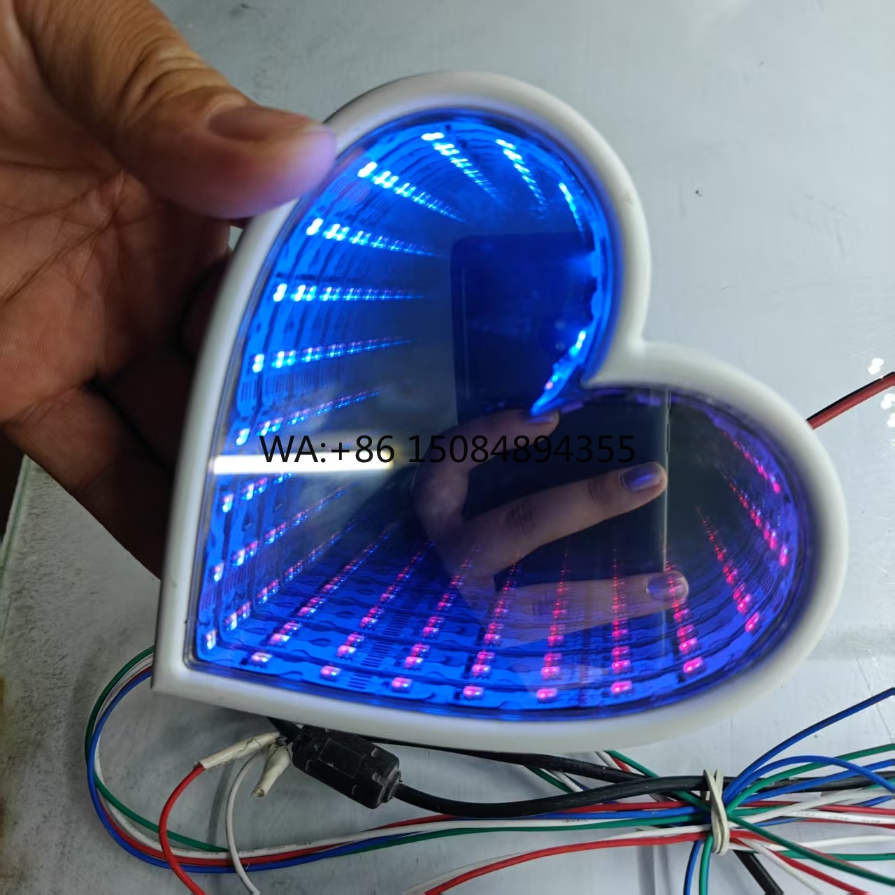3D Multi-kleuren oneindigheids - Car Mirror recensie en prijs